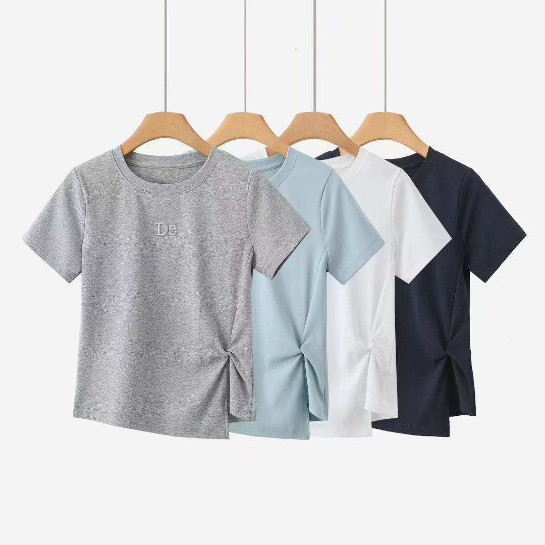 サイドツイスト変則裾Tシャツサマーシンプルな刺繍プラスショルダーホワイトTシャツウエストを収めて細く見せる